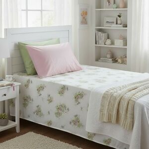 Vintage 1971-77 Springmaid “Fresh Daisies” Twin Flat Sheet